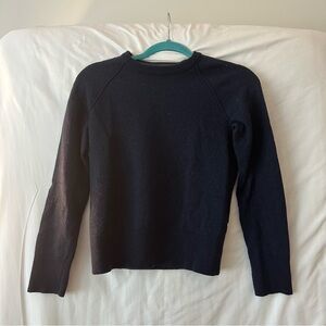 Banana republic merino wool navy sweater